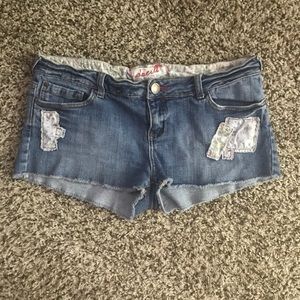 O’Neill patched denim shorts